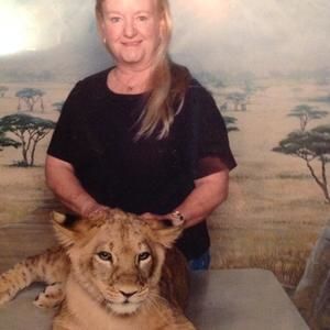 Meet your Posher, Sherry